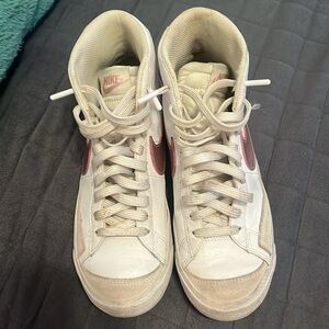 nike hightop blazers with pink nike logo